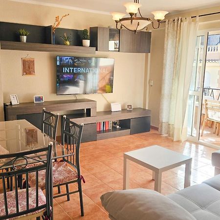 Center Of The Sea, Three Rooms - Alojamientos La Torre Torre Del Mar Exterior foto